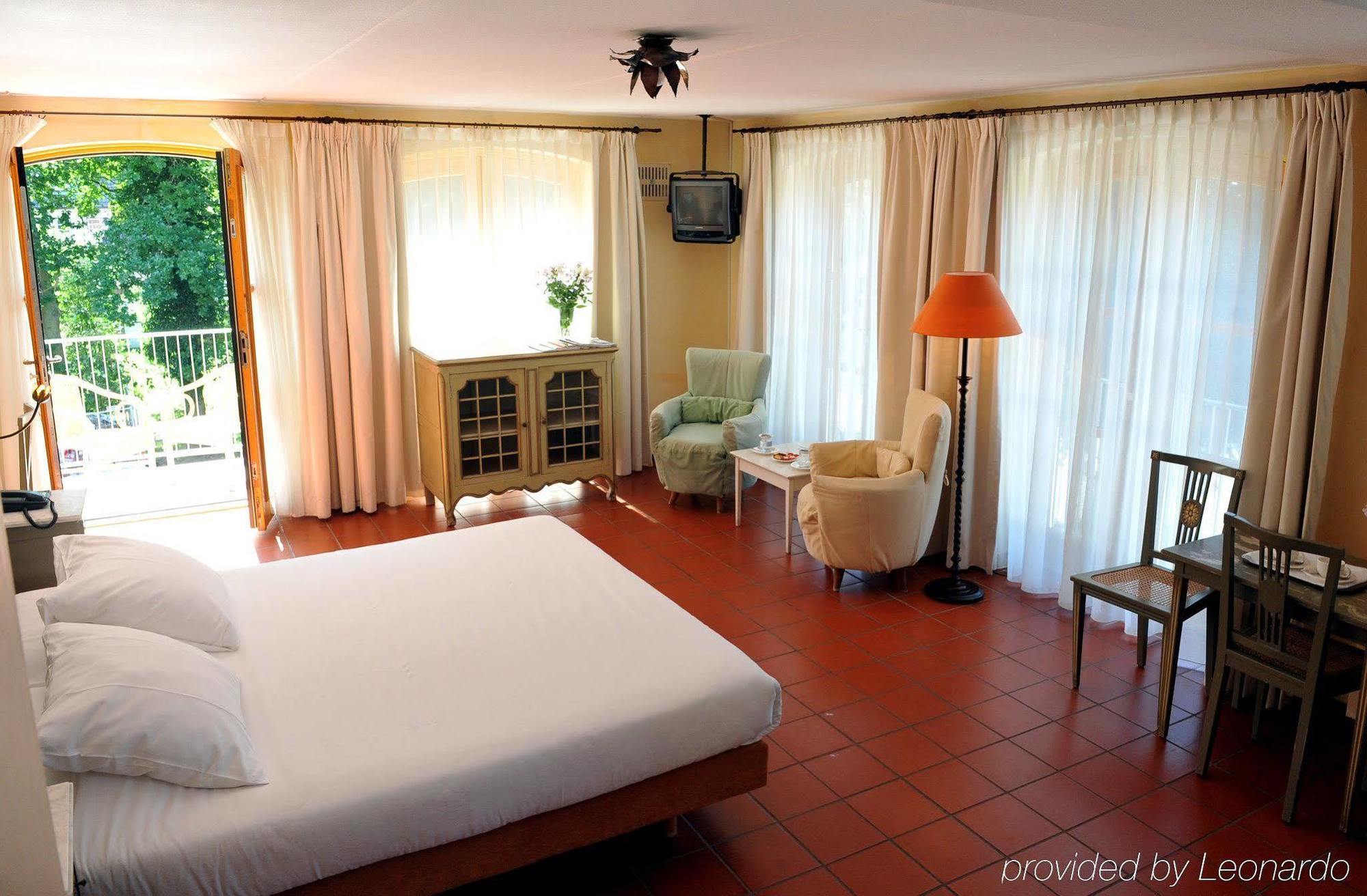 Hotel Graaf Bernstorff スヒールモニコーフ 部屋 写真